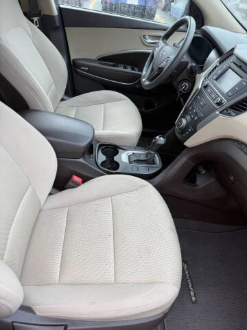 2017 Hyundai Santa Fe Sport 2.4L