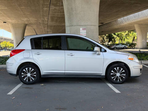 2012 Nissan Versa 1.8 S