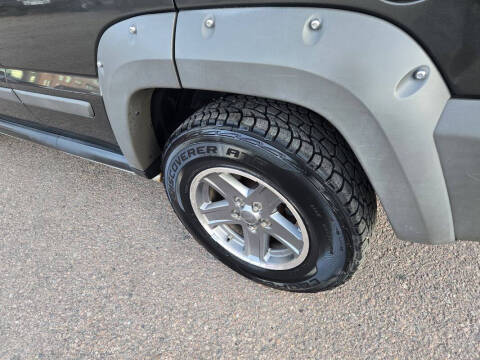 2005 Jeep Liberty Renegade