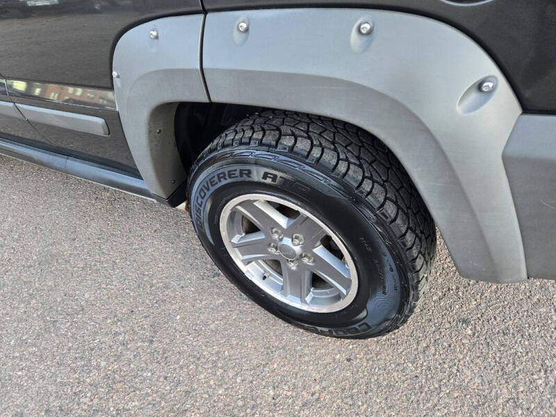 2005 Jeep Liberty Renegade