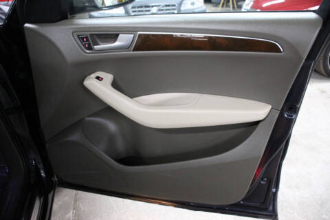 2012 Audi Q5 2.0T quattro Premium Plus