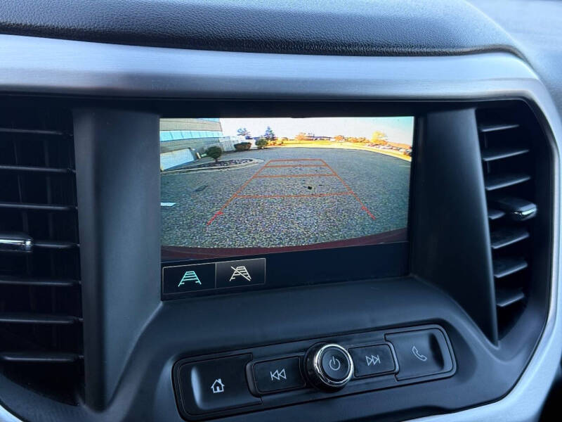 2019 GMC Acadia SLE-2