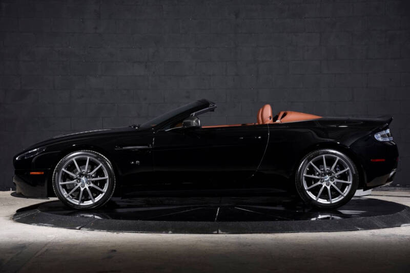 2017 Aston Martin V12 Vantage S Roadster