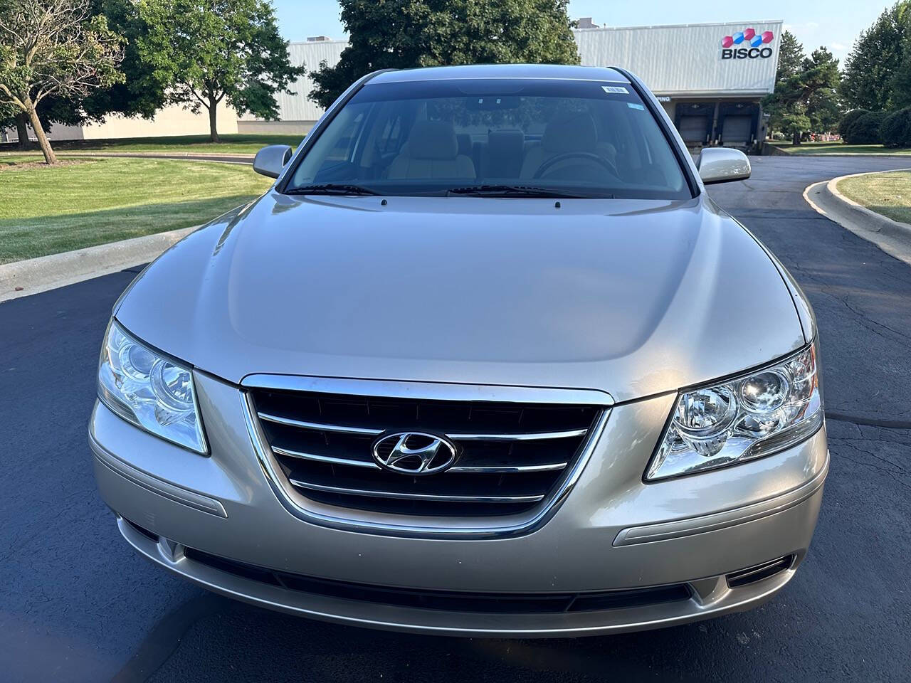 2009 Hyundai SONATA for sale at Genuine Motors in Schaumburg, IL