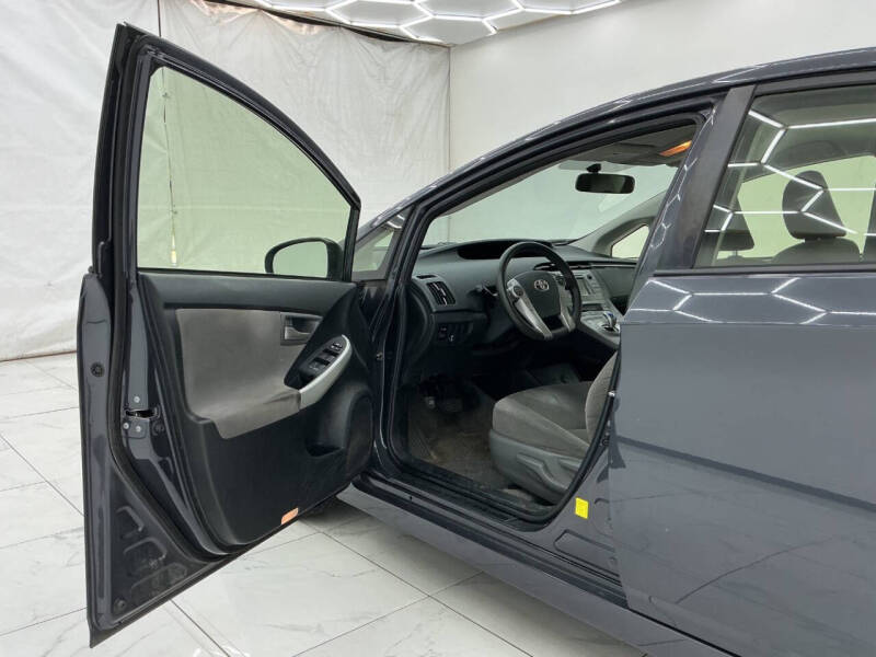 2013 Toyota Prius Two