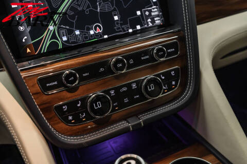 2021 Bentley Bentayga V8