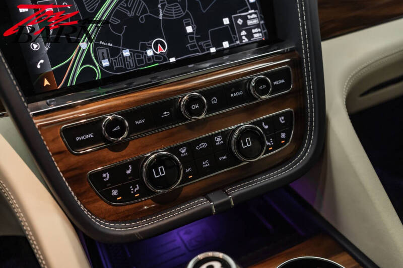 2021 Bentley Bentayga V8