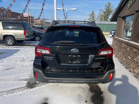 2018 Subaru Outback 2.5i Premium