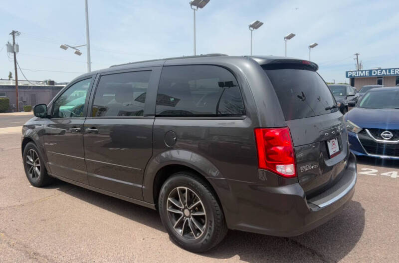 2016 Dodge Grand Caravan R/T