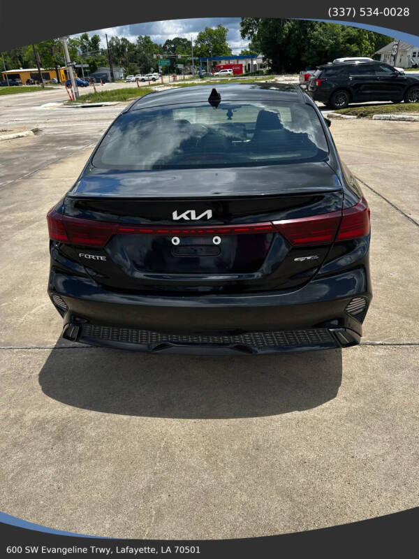 2022 Kia Forte GT Line
