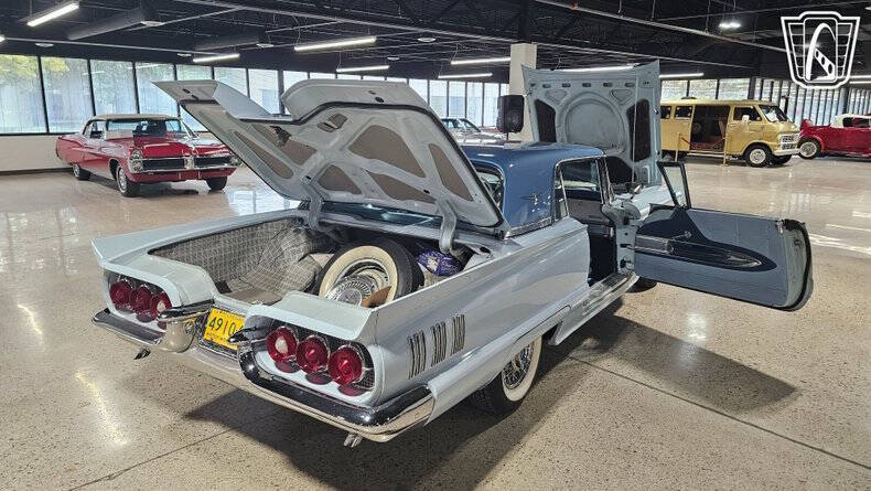 1960 Ford Thunderbird