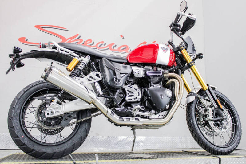 2022 Triumph Scrambler 1200 XE