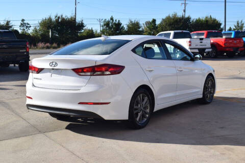 2018 Hyundai Elantra