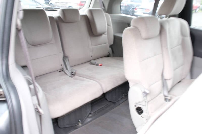 2011 Honda Odyssey EX photo 22