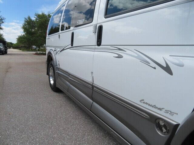 2017 Chevrolet Express 2500