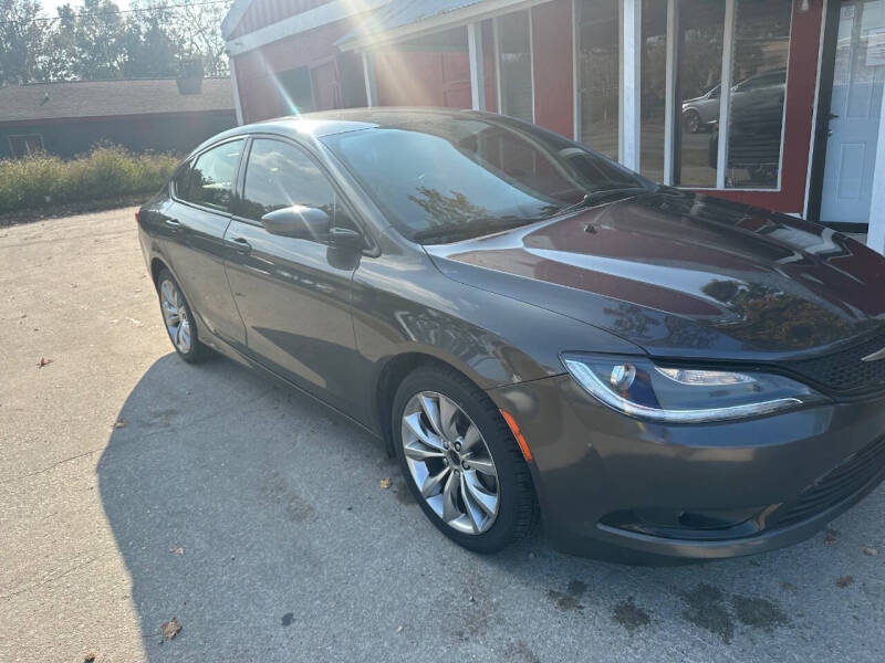 2016 Chrysler 200 S