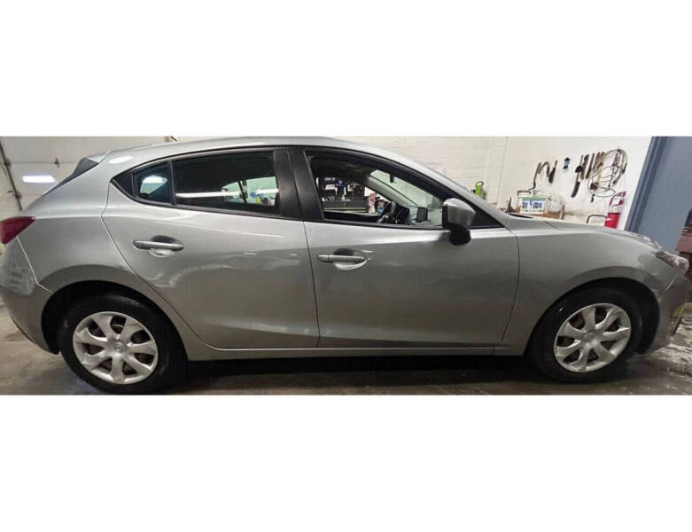 2015 Mazda MAZDA3 i Sport