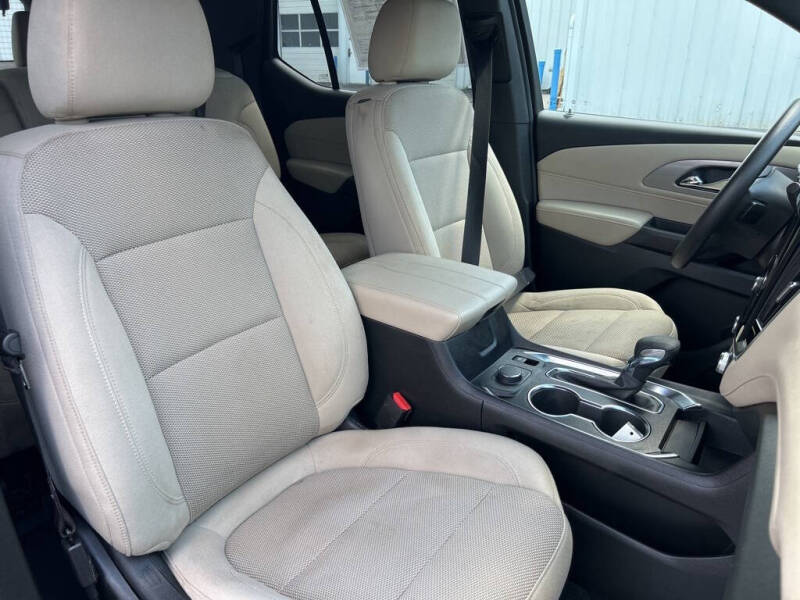 2024 Chevrolet Traverse Limited LS