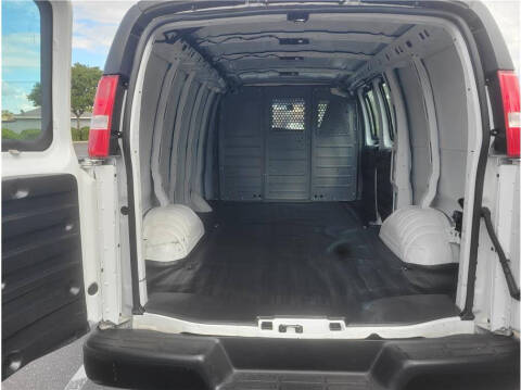 2021 Chevrolet Express 2500