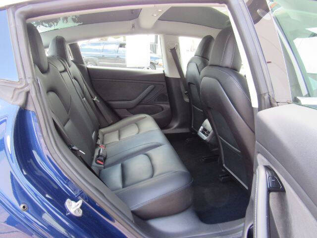 2019 Tesla Model 3 Standard Range Plus