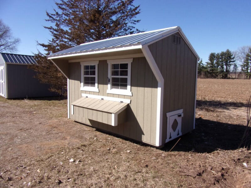 6 X 12 CHICKEN COOP