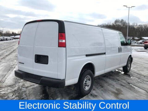 2024 Chevrolet Express 2500