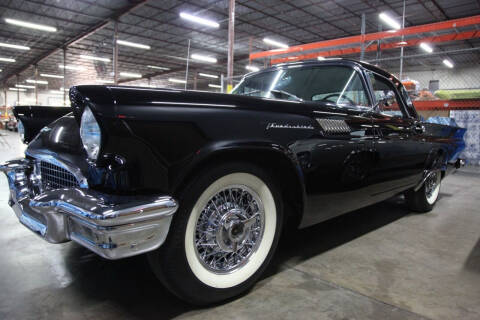 1957 Ford Thunderbird