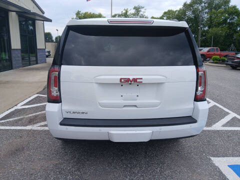 2017 GMC Yukon SLT