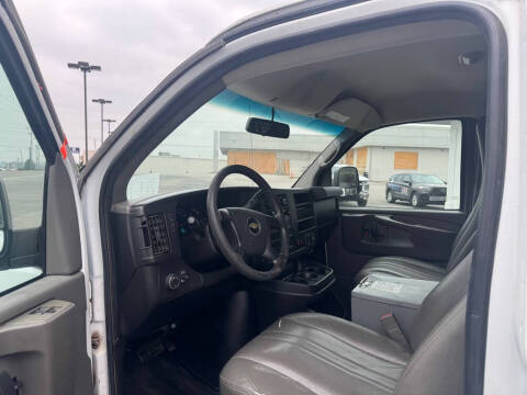 2015 Chevrolet Express 2500