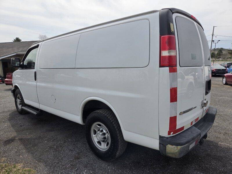 2017 Chevrolet Express 2500