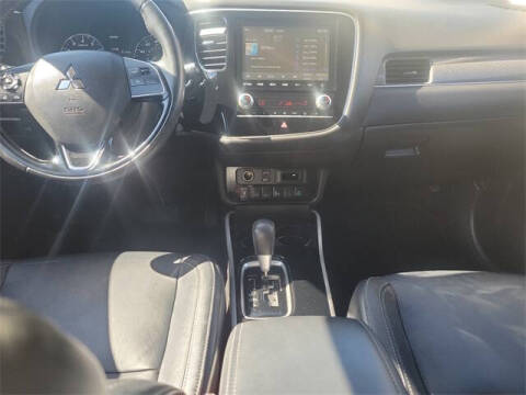 2020 Mitsubishi Outlander SEL