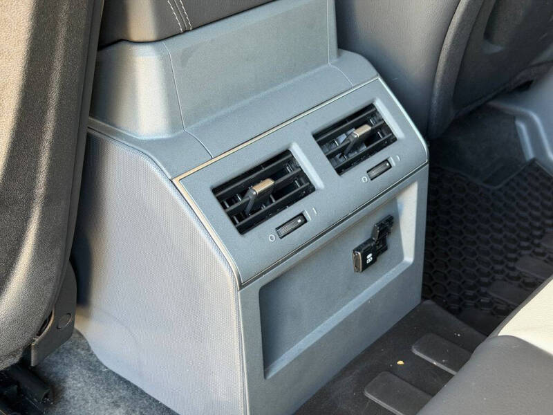 2024 Ineos Grenadier Fieldmaster