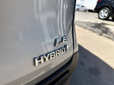 2022 Toyota Sienna LE 8-Passenger