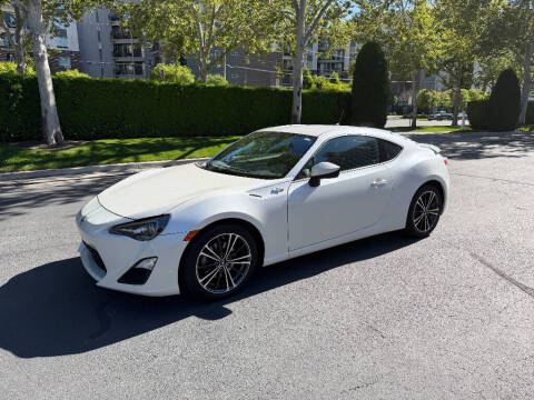 2013 Scion FR-S