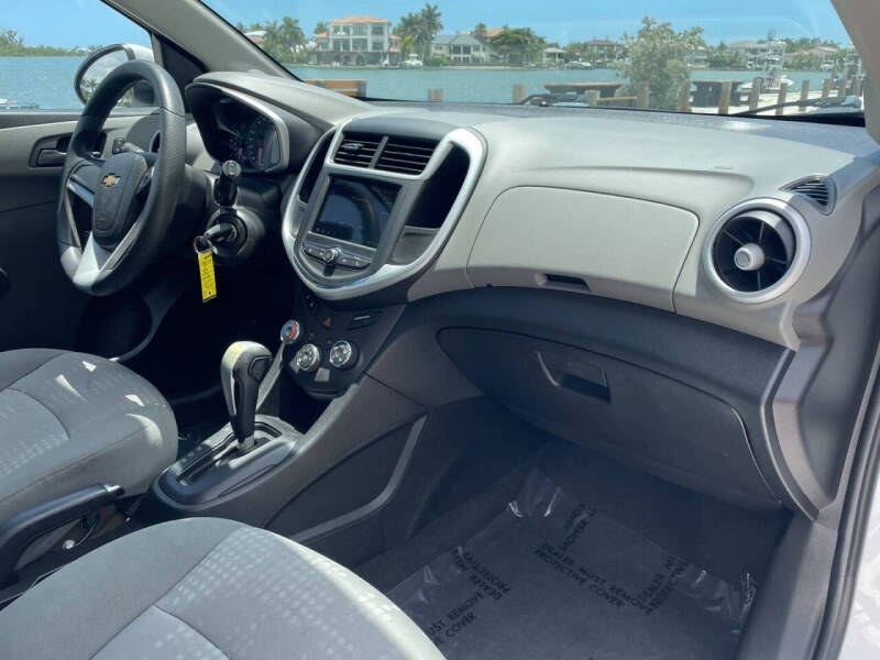 2019 Chevrolet Sonic LT Auto Fleet