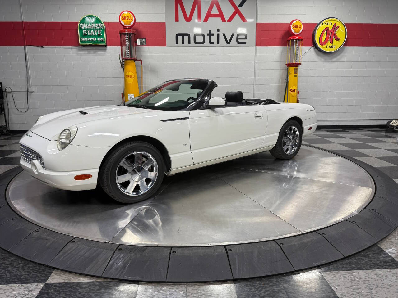 2003 Ford Thunderbird 164