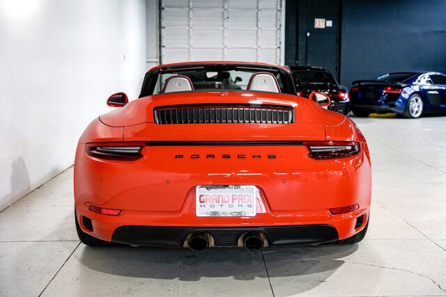2018 Porsche 911