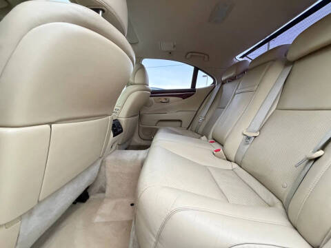 2007 Lexus LS 460