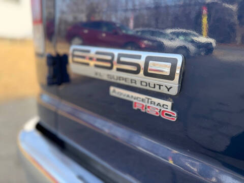 2008 Ford E-Series E-350 SD XLT