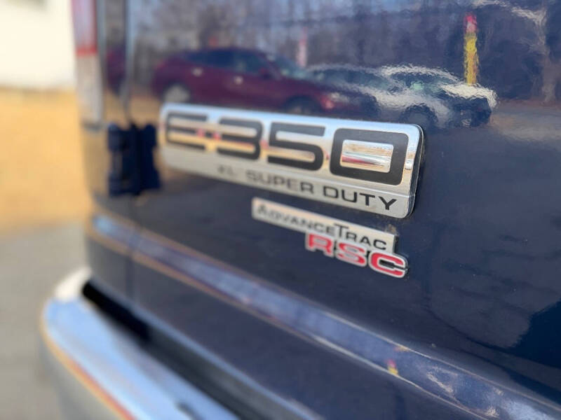 2008 Ford E-Series E-350 SD XLT