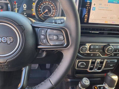 2025 Jeep Gladiator High Tide