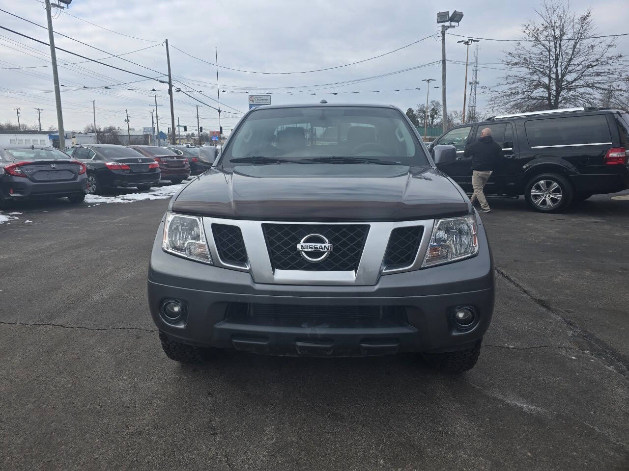 2017 Nissan Frontier for sale at GLOBE AUTO SALES in Louisville, KY