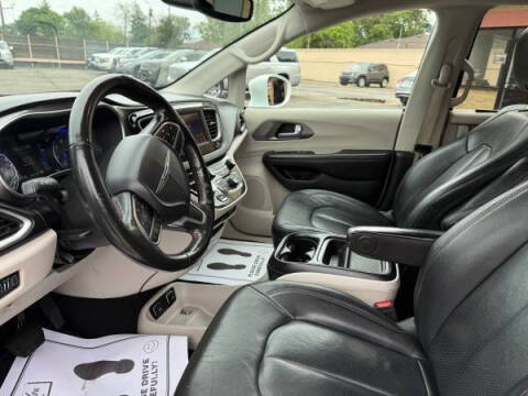 2020 Chrysler Pacifica Touring L