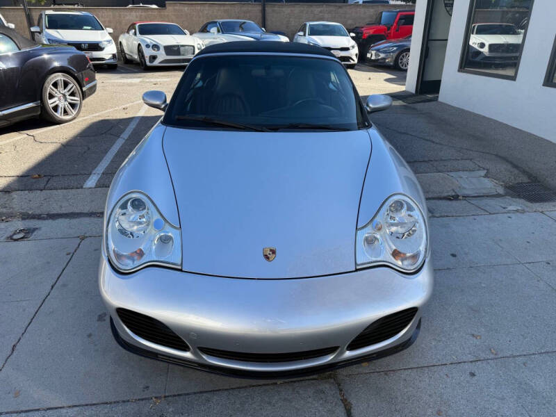 2004 Porsche 911 Carrera 4S