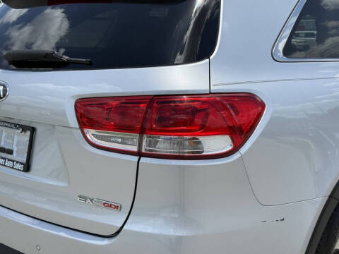 2017 Kia Sorento EX