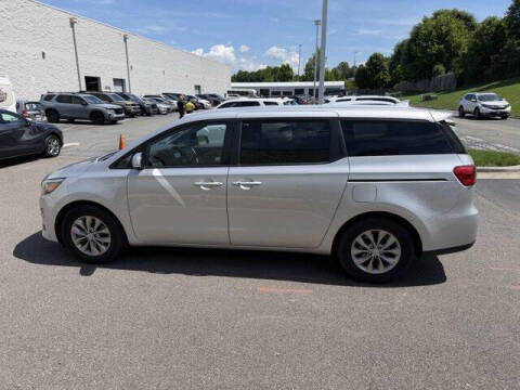 2020 Kia Sedona LX