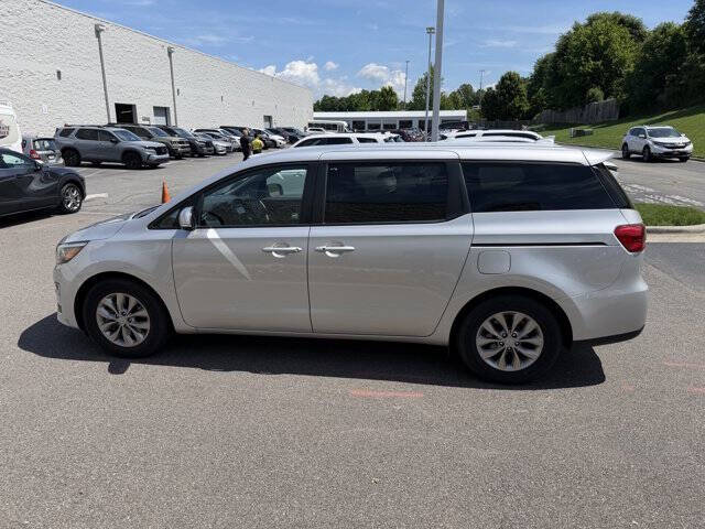 2020 Kia Sedona LX