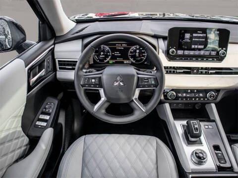 2023 Mitsubishi Outlander PHEV SEL