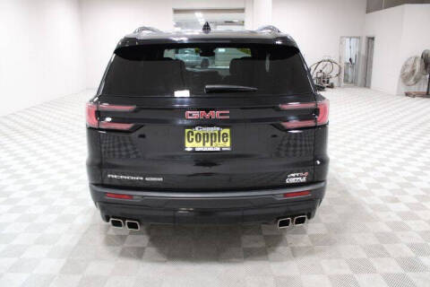 2024 GMC Acadia AT4