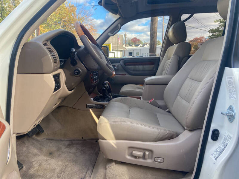2002 Lexus LX 470